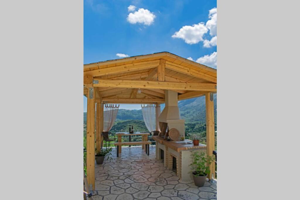 Ostria House Villa Pinakokhorion Buitenkant foto