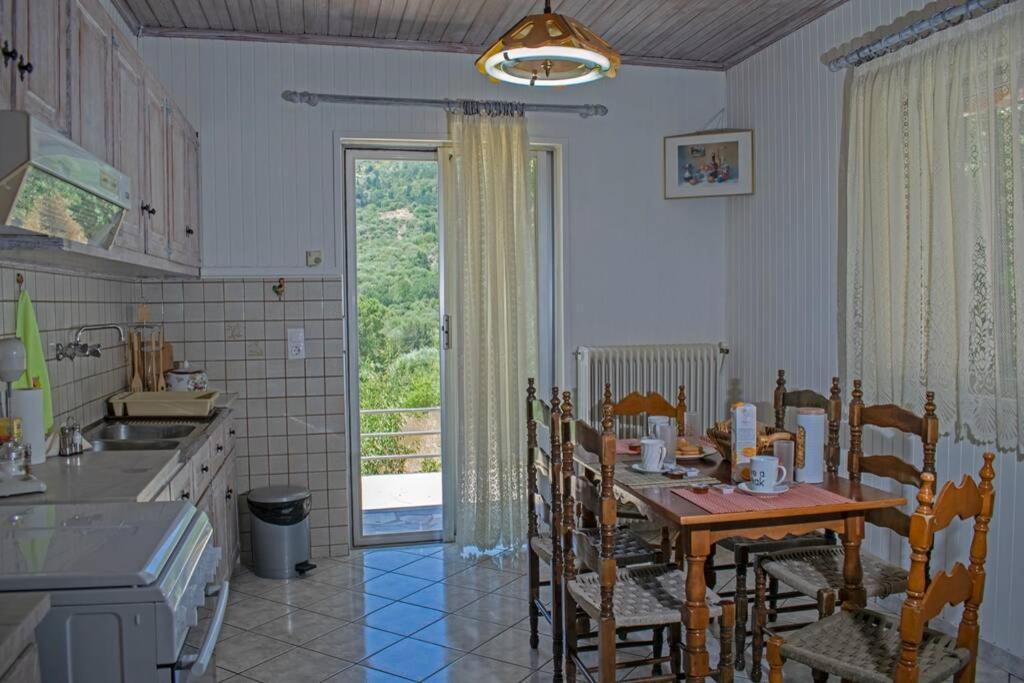 Ostria House Villa Pinakokhorion Buitenkant foto