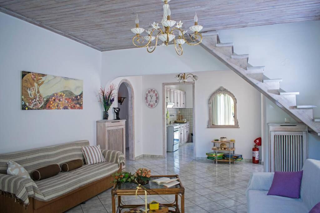 Ostria House Villa Pinakokhorion Buitenkant foto
